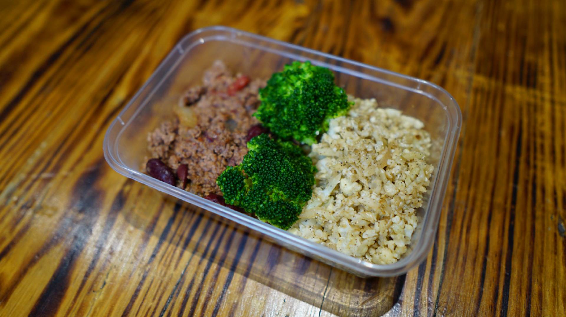 Beef Chilli, Cauliflower Rice and Broccoli