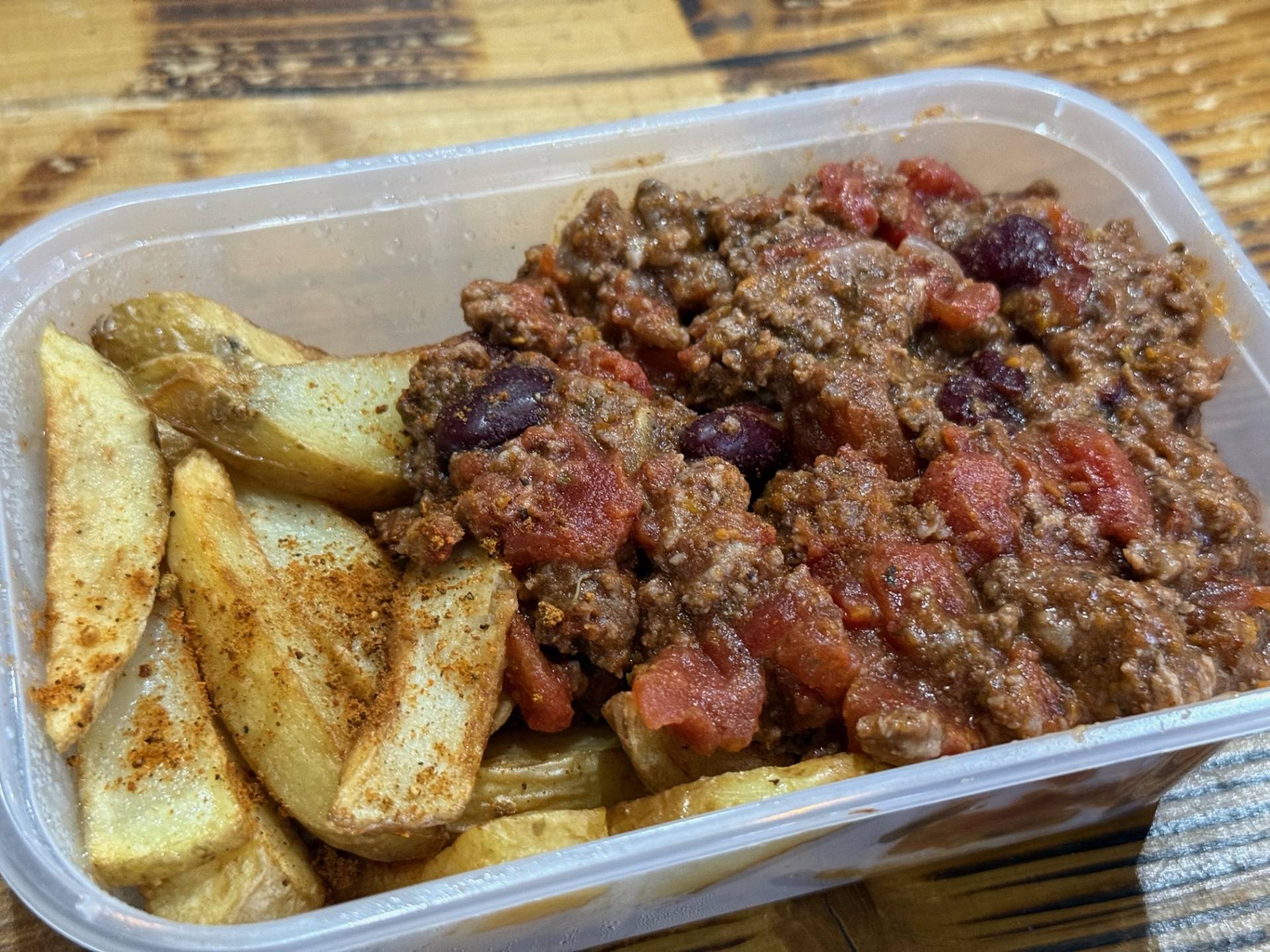 Beef Chilli and Chips